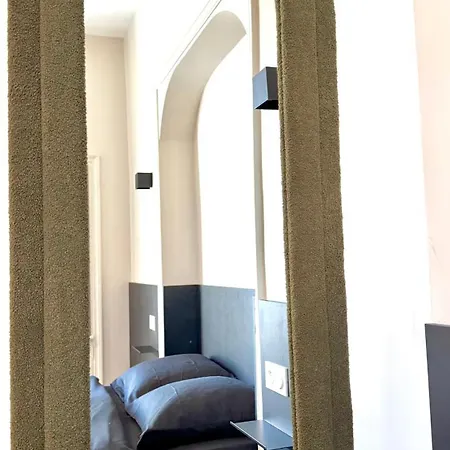 Apartment Bulot